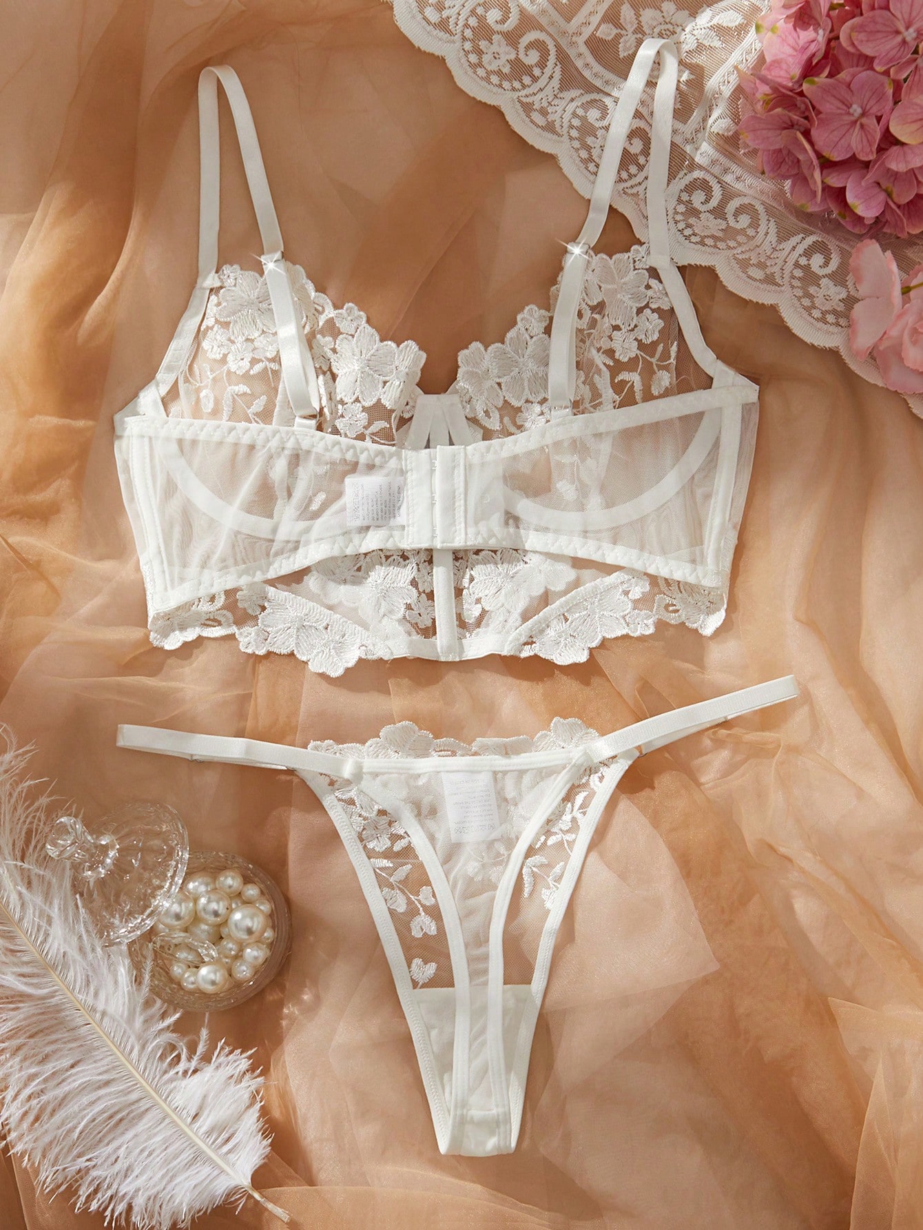 Romantic White Floral Lace Lin - đánh giá và giá Sheer Bra Lace